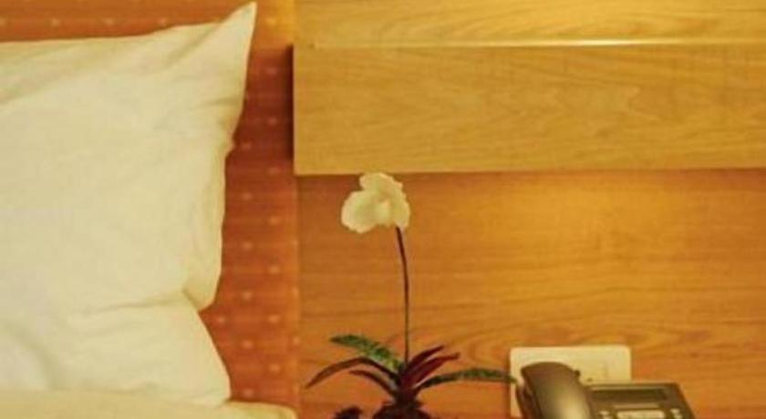 Ban Bang Kra Western Grand Hotel Ratchaburi מראה חיצוני תמונה